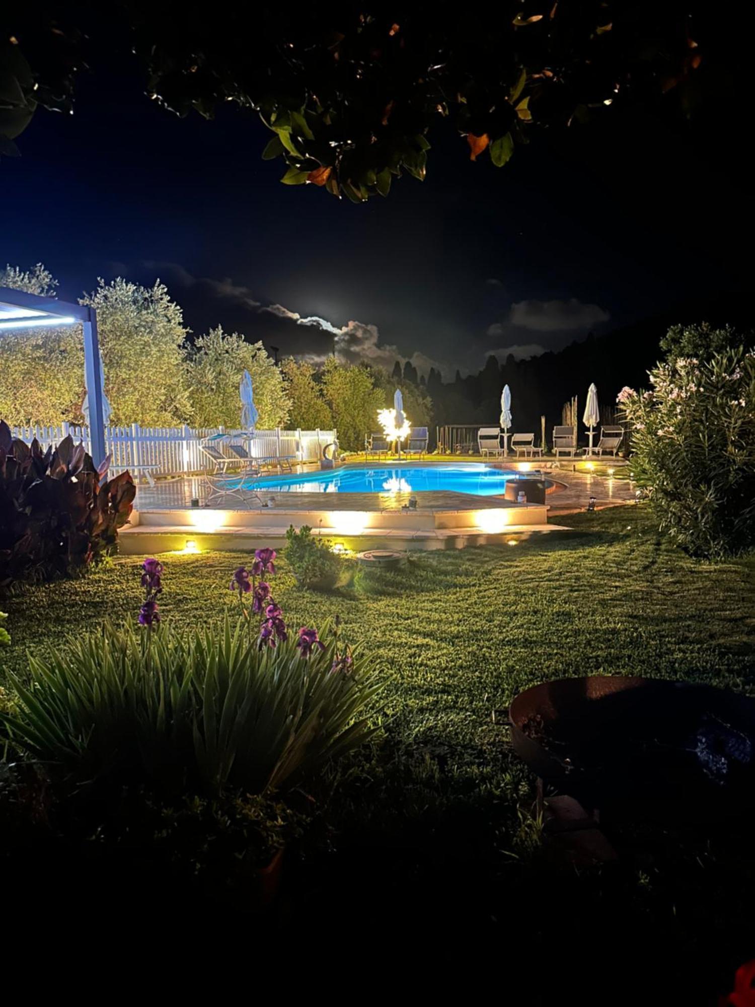 Agriturismo Montefabbrello Magazzini  Екстериор снимка